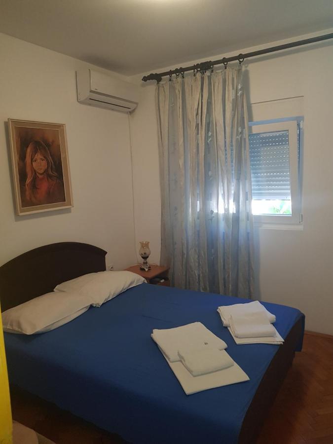 Sobe I Apartmani Marovic Petrovac Exterior foto