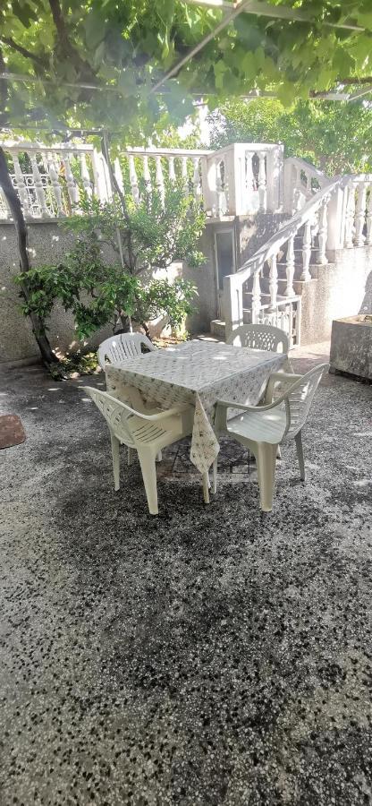 Sobe I Apartmani Marovic Petrovac Exterior foto